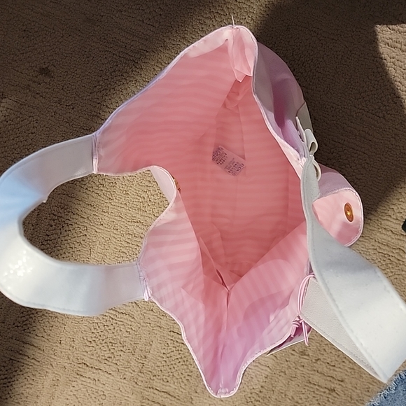 Purse - Picture 2 of 2